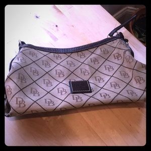 As is authentic Dooney and Bourke logo purse